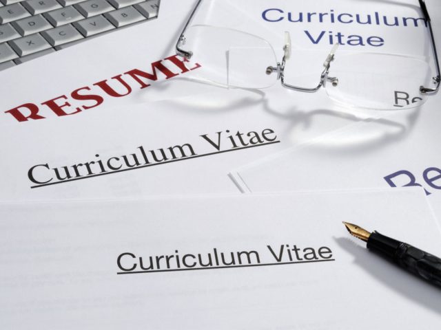 Mengapa Majikan Ingin Melihat “Reference List” Dalam Resume Anda