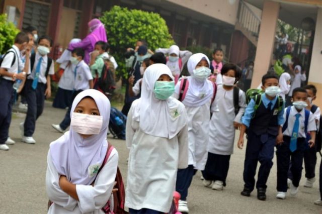 Sekolah Mungkin Di Tangguh, Kementerian Pendidikan Diminta Melaksanakan Pembelajaran Di Rumah